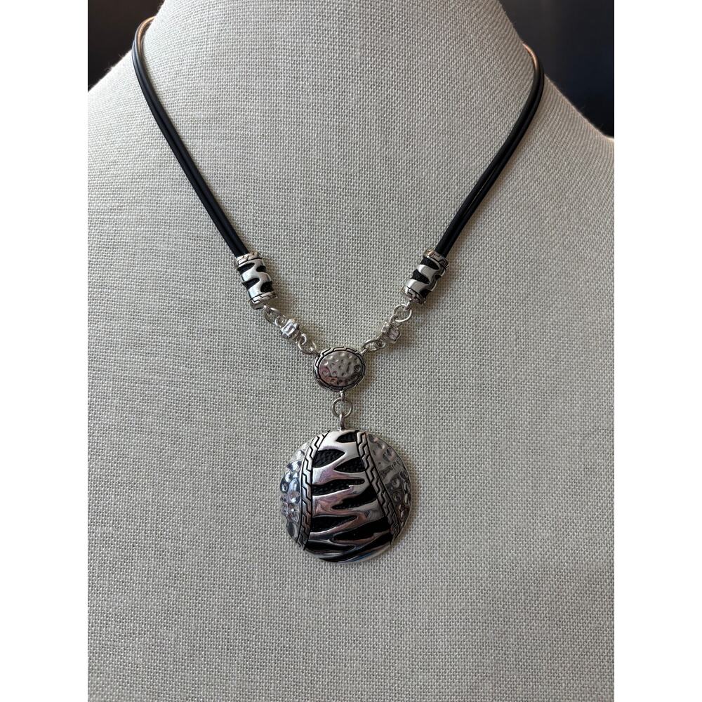 Chico’s Black Cord Necklace Silver Zebra Enamel Disc Pendant  Jewelry Pre-Owned
